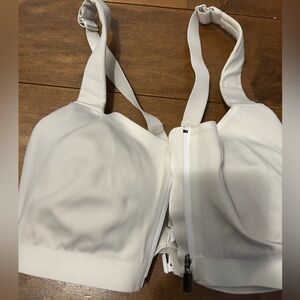 Victoria’s Secret Knockout Front-close Sports Bra , 32DD, White